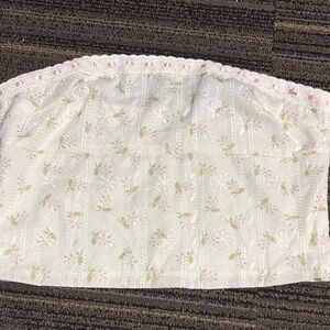 Altar'd State Floral Lace Crop Top - Cream and Pink